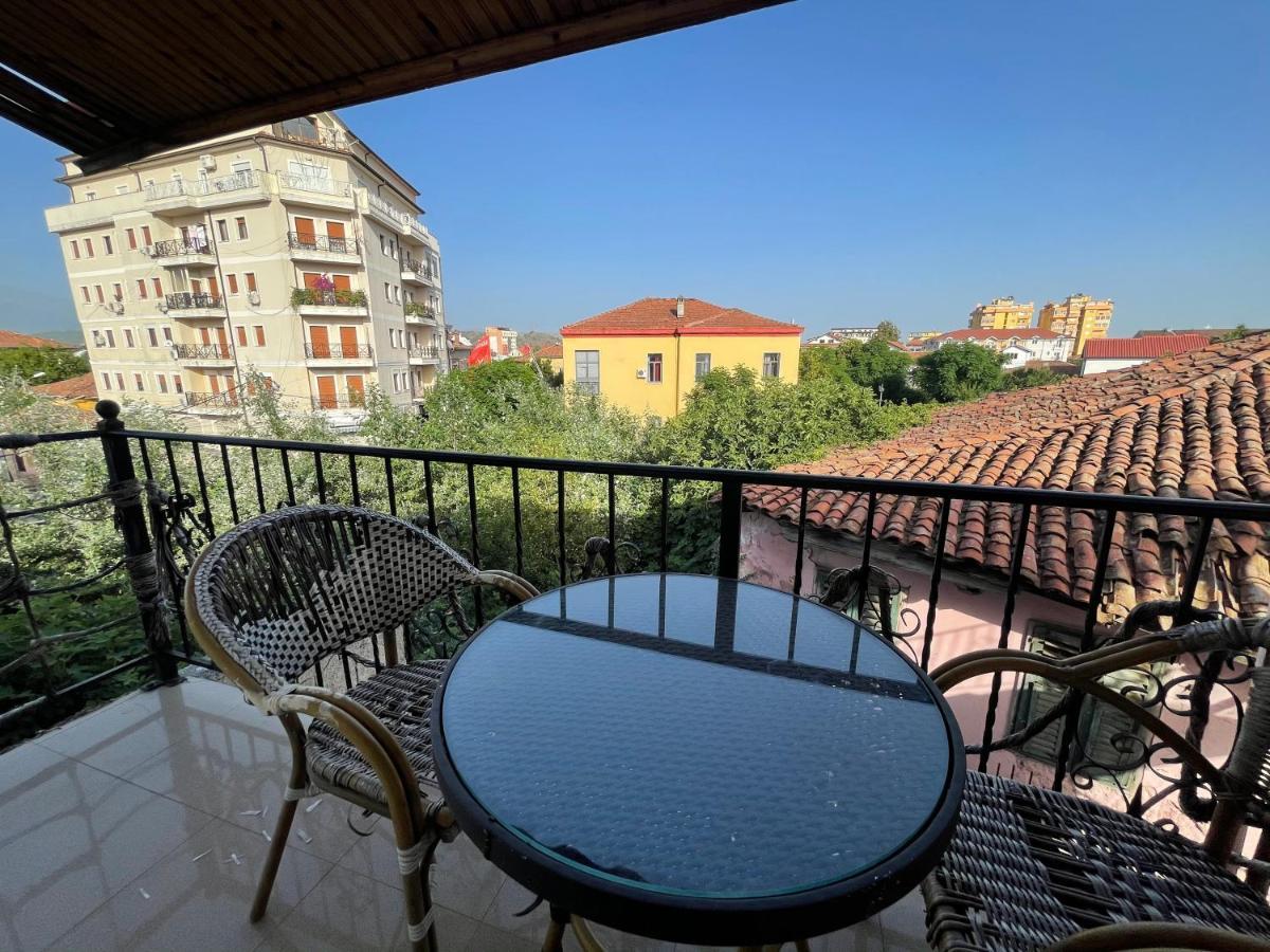 My Hostel - Privates And Dorms Shkodër Екстериор снимка